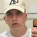 Я Slava, 21, из Москвы, ищу знакомство для открытые отношения