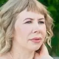 Я Катрин, 49, знакомлюсь для открытые отношения в Санкт-Петербурге