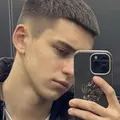 Я Артём, 19, из Санкт-Петербурга, ищу знакомства без обязательств