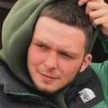 Я Артур, 21, из Лениногорска, ищу знакомство для приятного времяпровождения