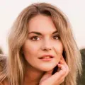 Инесса из Елизова, ищу на сайте постоянные отношения