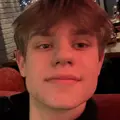 Oleg из Москвы, мне 18, познакомлюсь без обязательств