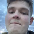 Я Саша, 24, из Смоленска, ищу знакомство для постоянных отношений