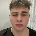 Я Максим, 19, из Ростова-на-Дону, ищу знакомство для общения