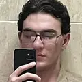 Аветик из Новороссийска, мне 20, познакомлюсь на одну ночь