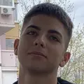 Я Кирилл, 18, из Санкт-Петербурга, ищу знакомства без обязательств