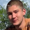 Я Тимур, 18, из Москвы, ищу знакомство для приятного времяпровождения