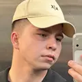 Я Вячеслав, 23, знакомлюсь без обязательств в Санкт-Петербурге