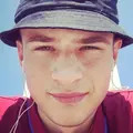 Я Антон, 28, из Иркутска, ищу знакомство для приятного времяпровождения