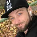 Михаил из Великого Новгорода, мне 37, познакомлюсь для дружбы