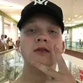 Я Тимур, 19, из Ярославля, ищу знакомство для открытые отношения