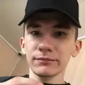Я Артур, 25, знакомлюсь для вирта в Альметьевске