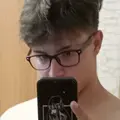 Я Данил, 18, из Екатеринбурга, ищу знакомство для без обязательств