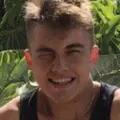 Я Максим, 26, из Москвы, ищу знакомство для регулярного секса