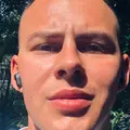 Я Иван, 25, знакомлюсь для на одну ночь в Курске
