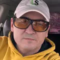 Дмитрий из Санкт-Петербурга, мне 41, познакомлюсь для приятного времяпровождения