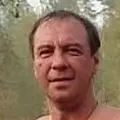 Я Денис, 44, из Великого Новгорода, ищу знакомство для постоянных отношений
