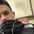 Я Денис, 29, из Коммунарки, ищу знакомство для регулярного секса