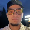 Я Геннадий, 25, знакомлюсь для вирта в Нижневартовске