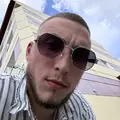Я Дени, 24, из Санкт-Петербурга, ищу знакомство для секса на одну ночь