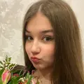 Я Аня, 18, из Бокситогорска, ищу знакомство для вирта