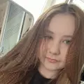 Я Ekaterina, 18, из Москвы, ищу знакомство для открытые отношения