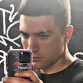 Я Денис, 22, из Хабаровска, ищу знакомство для приятного времяпровождения