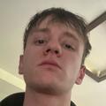 Я Артур, 22, из Уфы, ищу знакомства без обязательств