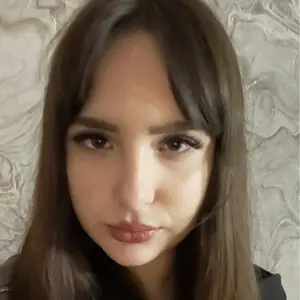 Полина из Москвы, ищу на сайте постоянные отношения