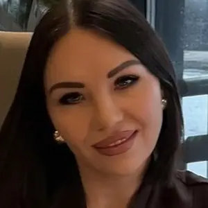 Irina из Оренбурга, ищу на сайте совместные путешествия