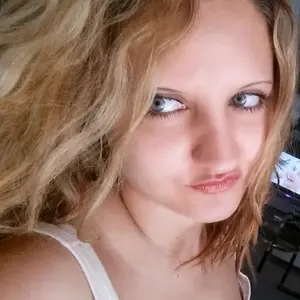 Елизавета из Нерюнгри, ищу на сайте общение