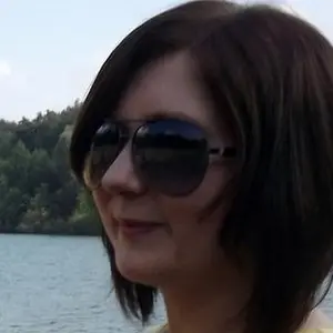 Регина из Нерюнгри, мне 22, познакомлюсь для постоянных отношений