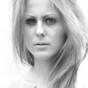 Я Эвелина, 21, знакомлюсь без обязательств в Белой Калитве