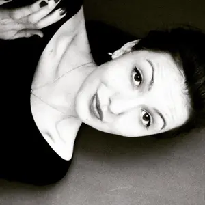 Ангелина из Большого Камня, ищу на сайте общение