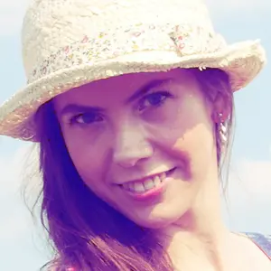 Алла из Кронштадта, ищу на сайте общение