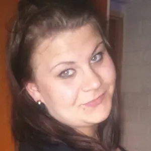 Я Надежда, 18, из Канаша, ищу знакомство для вирта