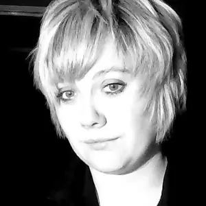 Юлия из Элисты, мне 24, познакомлюсь для общения