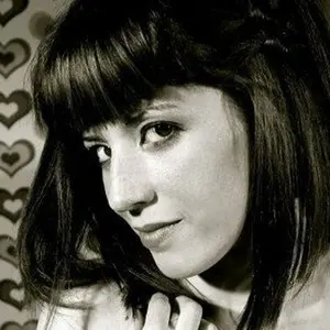 Вероника из Курчатова, мне 27, познакомлюсь для постоянных отношений