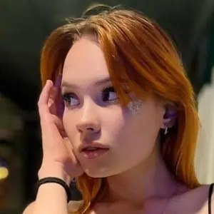 Я Юлия, 26, из Москвы, ищу знакомство для постоянных отношений