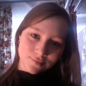 Я Анюта, 35, из Кирово-Чепецка, ищу знакомства без обязательств