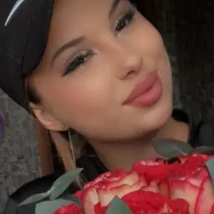 Я Карина, 22, знакомлюсь для постоянных отношений в Оренбурге