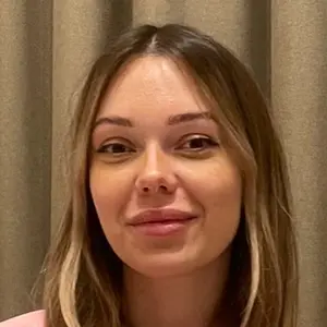 Я Elvira, 28, знакомлюсь для приятного времяпровождения в Ростове-на-Дону