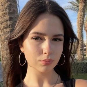 Я Kseniya, 26, из Москвы, ищу знакомство для постоянных отношений