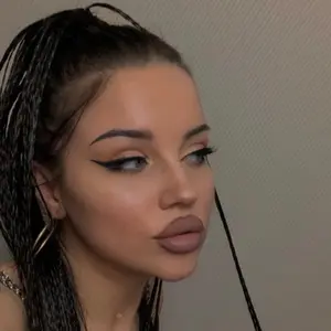 Алина из Белгорода, ищу на сайте приятное времяпровождение