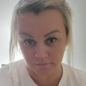 Светлана из Архангельска, мне 48, познакомлюсь на одну ночь