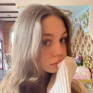 Я Настя, 23, из Назарова, ищу знакомство для на одну ночь