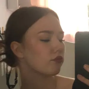 Lina из Петрозаводска, мне 18, познакомлюсь на одну ночь