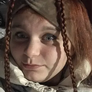 Татьяна из Верхней Пышмы, мне 21, познакомлюсь для постоянных отношений