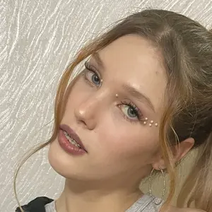 Василиса из Воронежа, ищу на сайте приятное времяпровождение