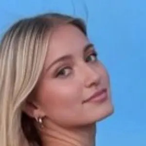 Катя из Улан-Удэ, мне 26, познакомлюсь на одну ночь